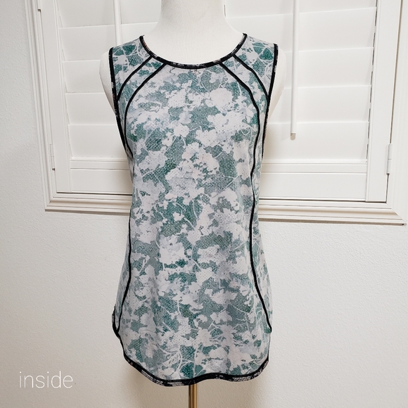 lululemon sculpt tank size 6 - Picture 5 of 8